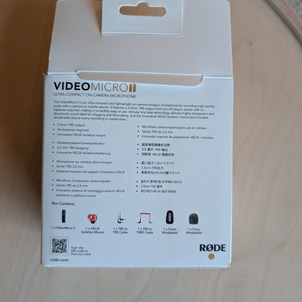 VideoMicro II Ultra-Compact On-Camera Microphone - Red - Picture 3 of 6